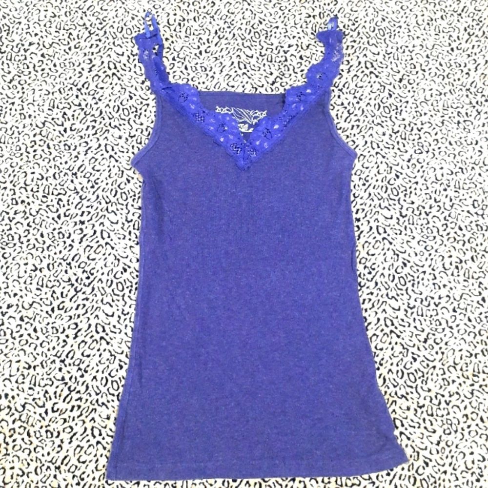 💖BUY 1 GET 1 FREE💖Y2K LACE RIBBED CAMI-M